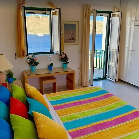 Afrodite On The Sea 펜션 *