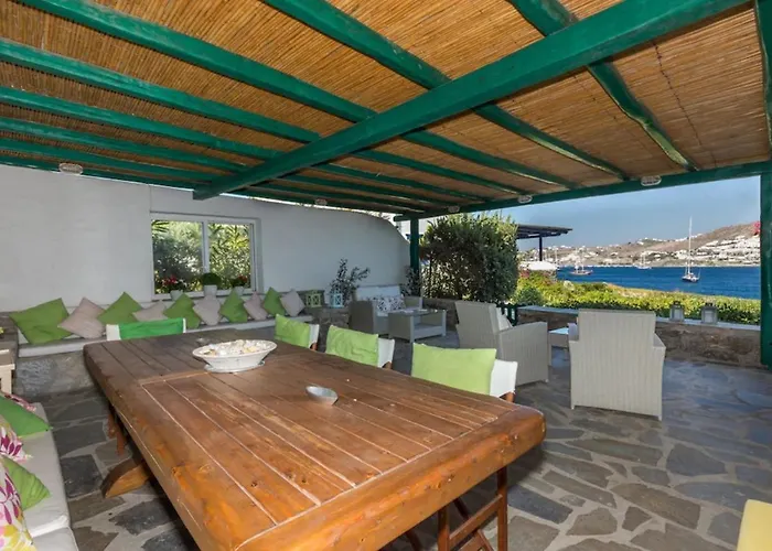 Afrodite On The Sea *