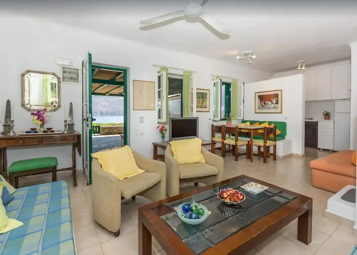 Afrodite On The Sea Ornos (Mykonos)